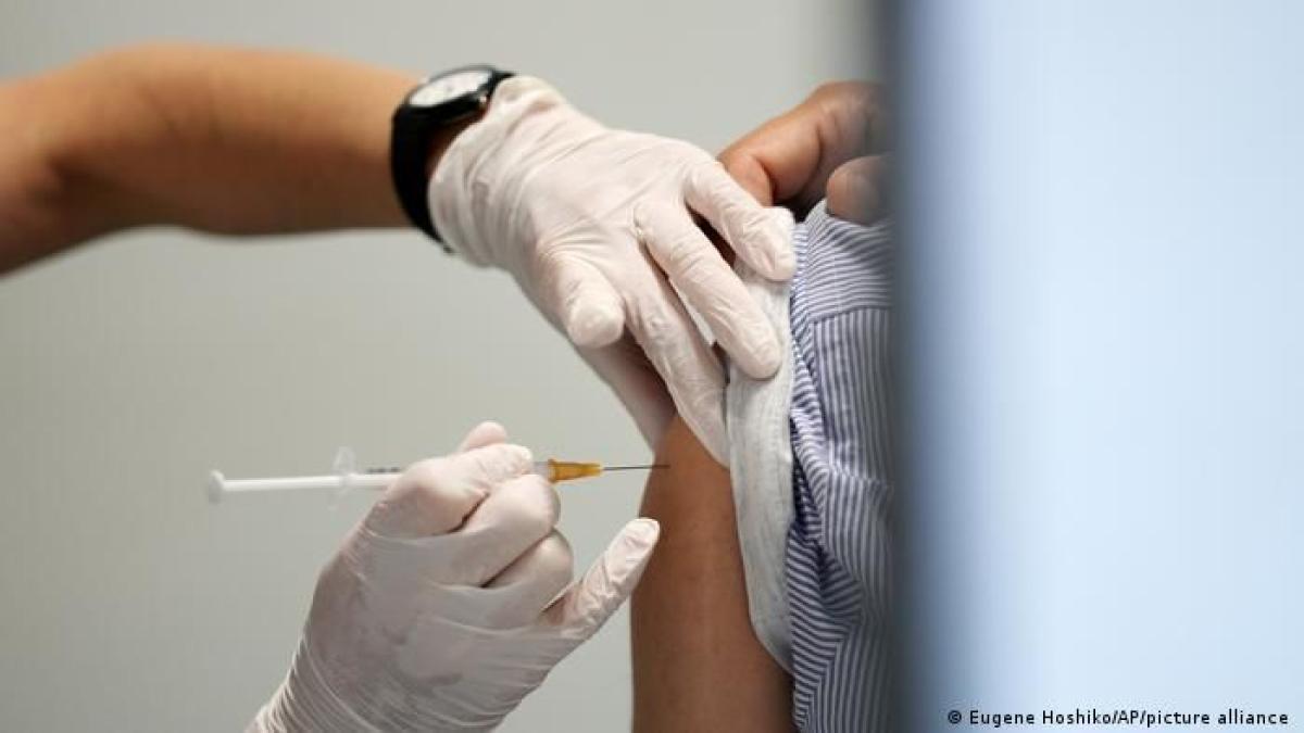 نوّجه لتطعيم الأشخاص من عمر 30 فما فوق دون موعد مسبق