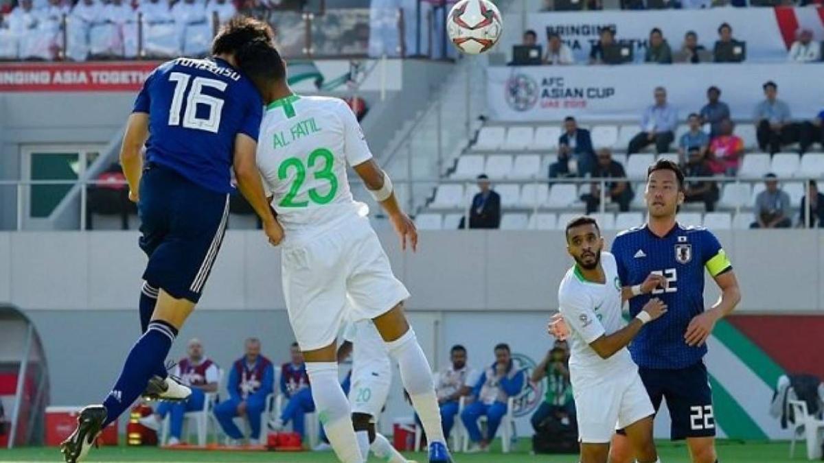 مدرب اليابان: أخشى ملاعب جدة لهذا السبب